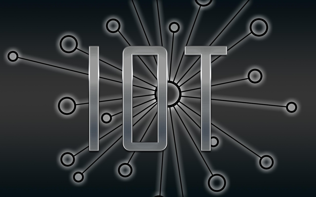 découvrez l'iot (internet des objets) : fonctionnement, usages quotidiens et impact sur l'industrie. explorez comment les objets connectés révolutionnent notre vie et nos entreprises.